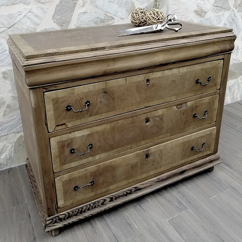 Comoda_antigua_despues